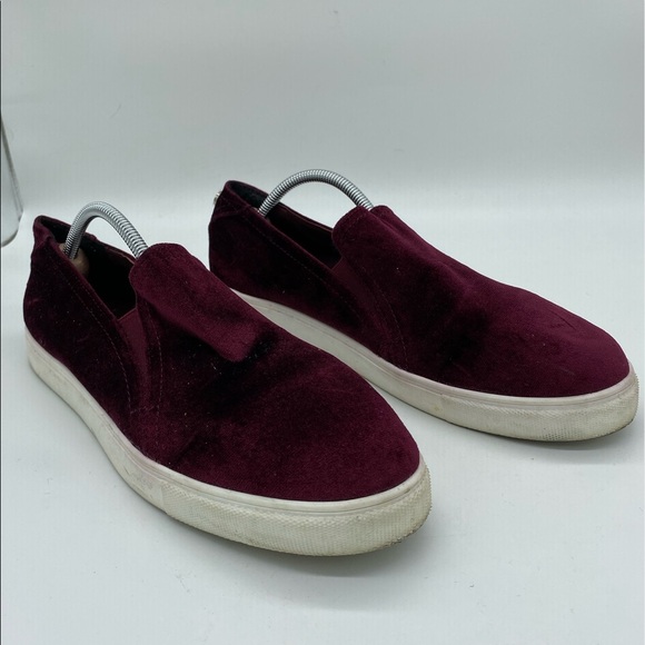 Steve Madden Shoes - Steve Madden Kenzy Burgundy Suede Slip On Shoes Womens Size 9 M